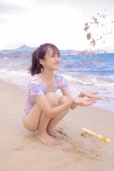 蜉蝣冷山就木